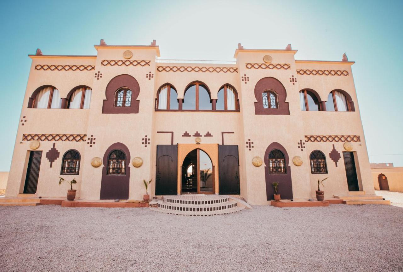 Riad Merzouga Dunes エクステリア 写真