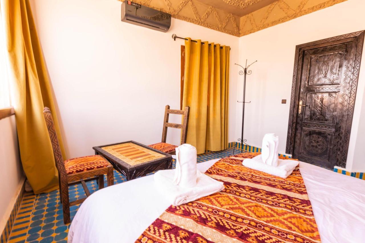 Riad Merzouga Dunes エクステリア 写真